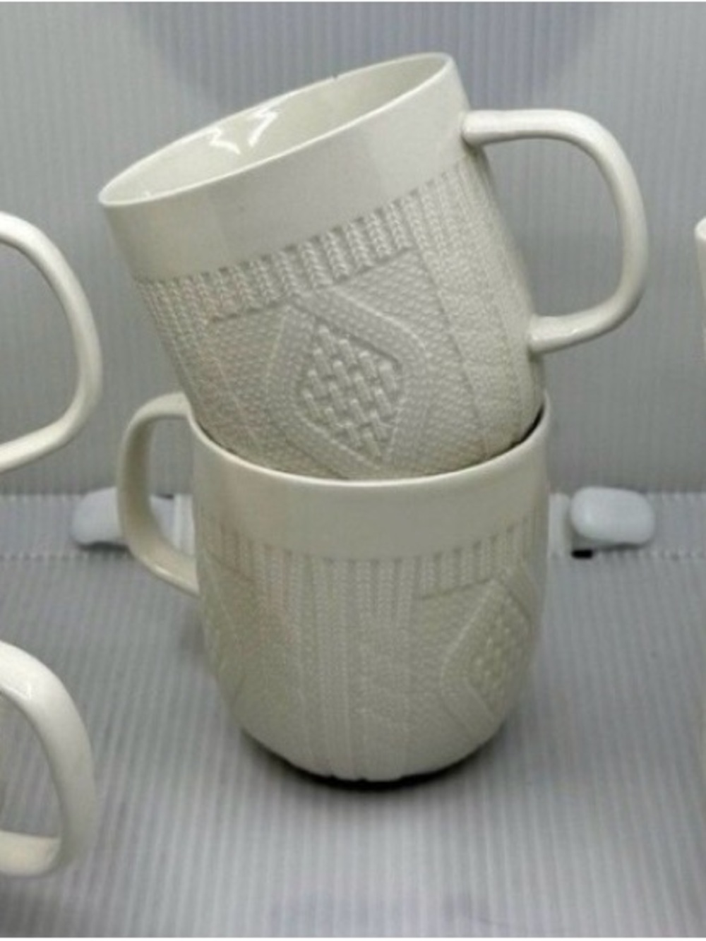 6 Mugs Modern Gourmet Foods Stoneware White Aran Knit Sweater Design Mug Coffee